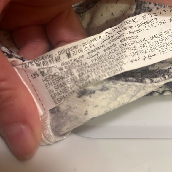 Zara, black and white snakeskin print tapered pants, M! - Picture 9 of 9